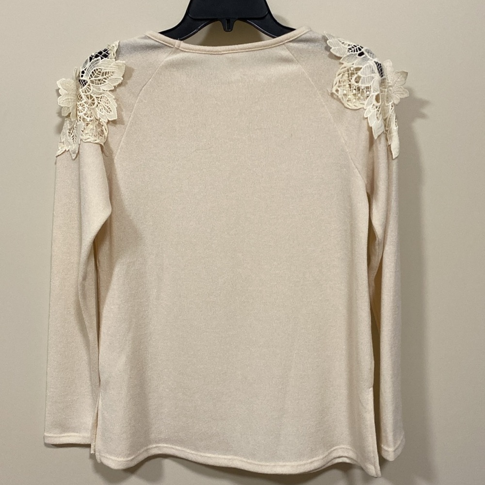 Mts long sleeve sweater small cream - Picture 7 of 7